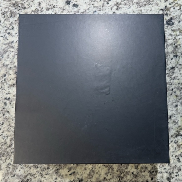 Chanel Large Box Set - New - Picture 15 of 15